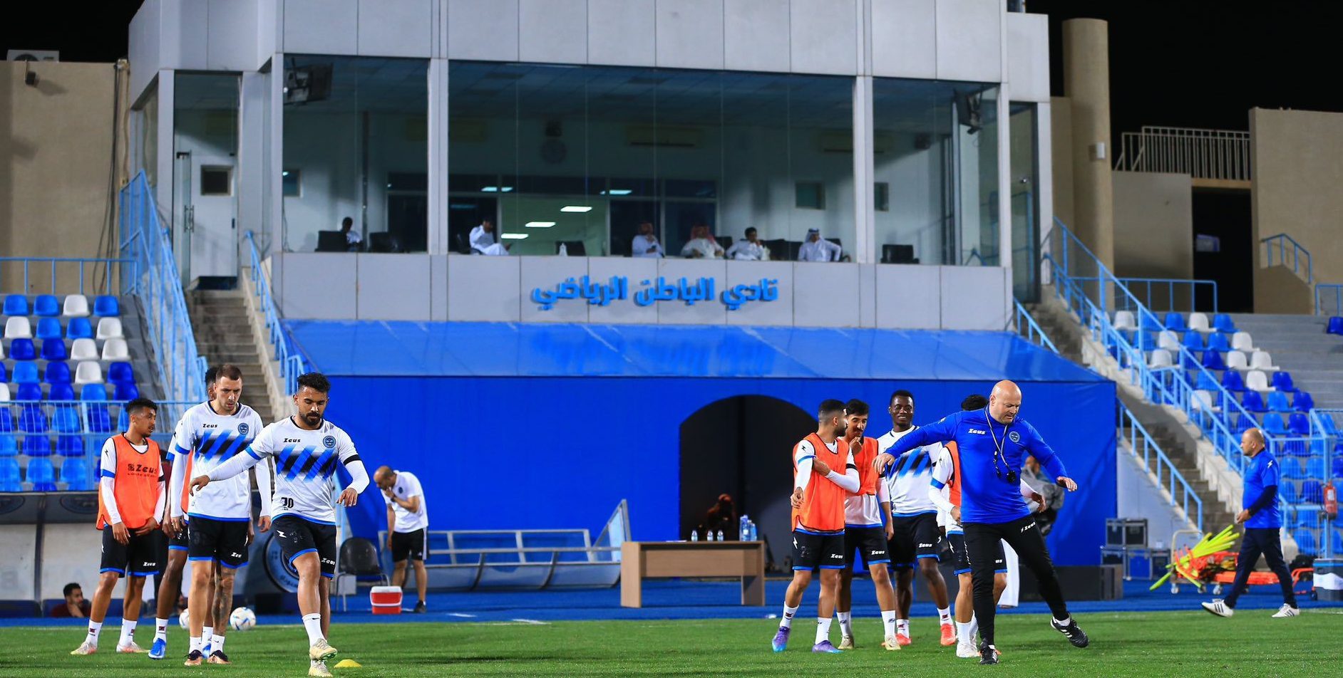 مشاهدة مباراة الفتح والخليج بث مباشر في الدوري السعودي يلا شوت