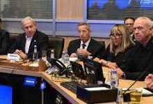 إعلام عبري: بدء اجتماع مجلس الحرب الإسرائيلي لبحث سبل الرد على الهجوم الإيراني